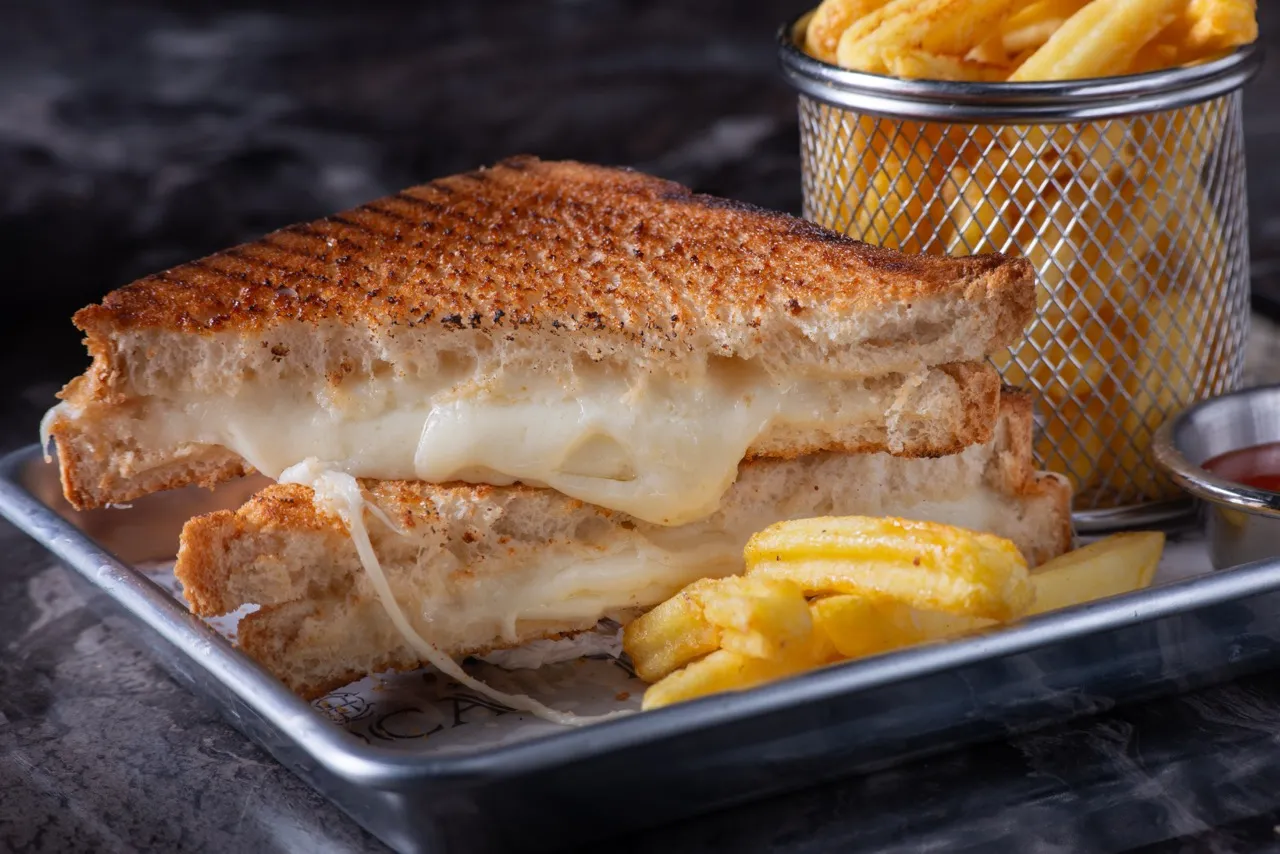 Kaşarlı Tost